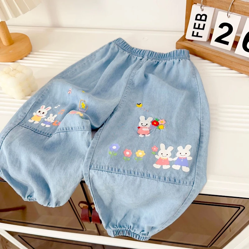

2025 Summer New Children's Cute Little Rabbit Flower Pattern Cotton Cowboy Mosquito Resistant Pants