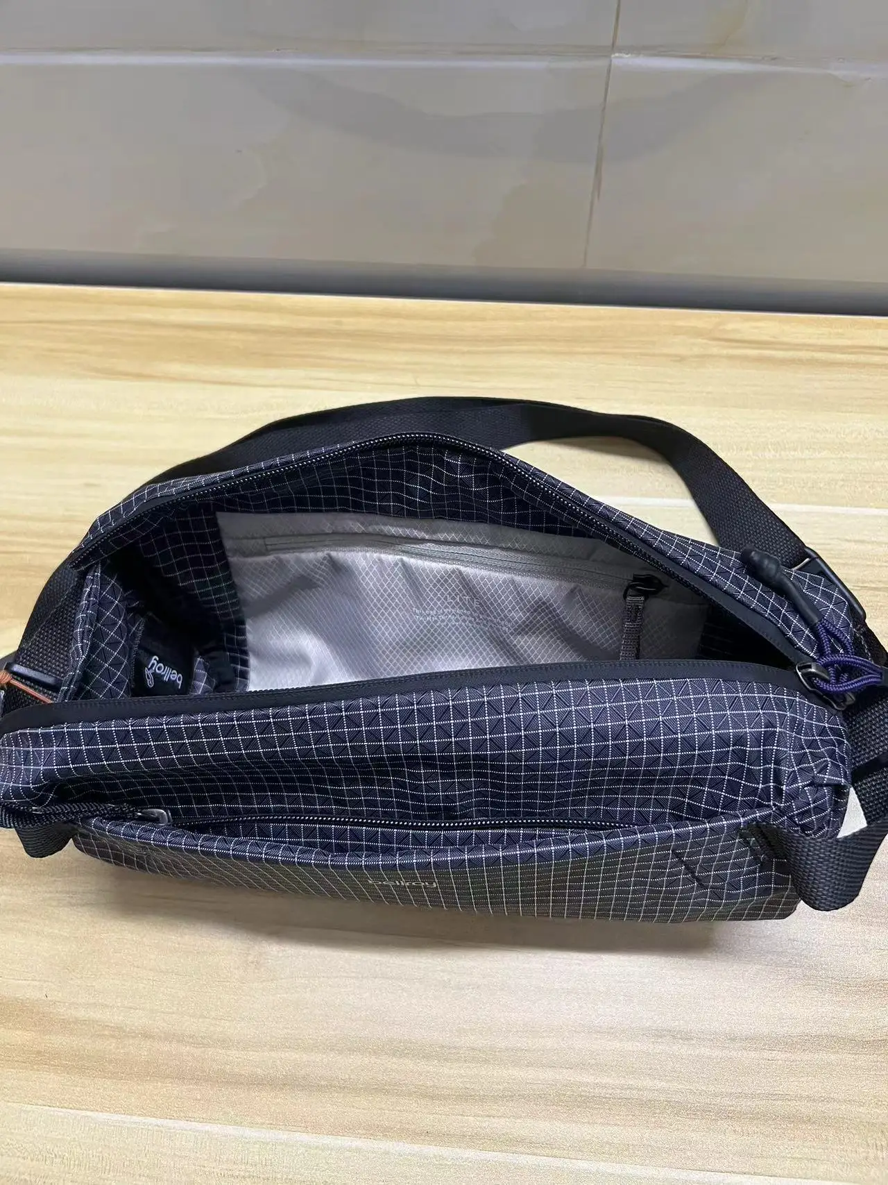 Bellroy Australia tas selempang pria dan wanita, tahan air satu bahu kapasitas besar tas pinggang