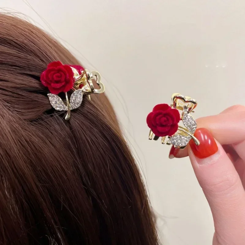 Beautiful Red Rose Flower Hair Clips Pretty Rose Metal Mini Decorative Hair Clips Woman Hair Accessories