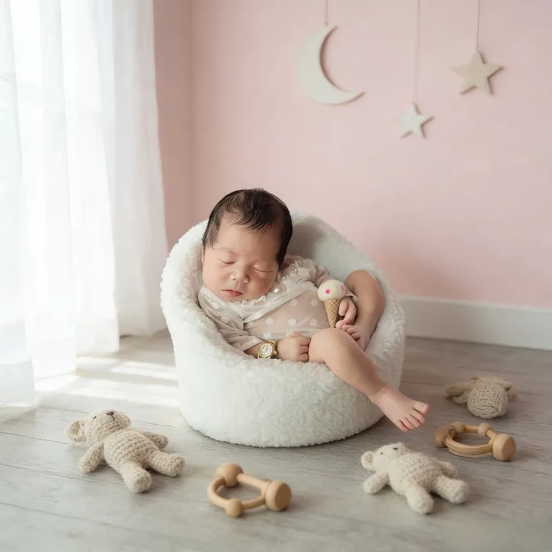 newborn-photography-sofa-baby-photo-prop-cute-infant-sitting-chair-for-studio-newborn-100-days-shooting