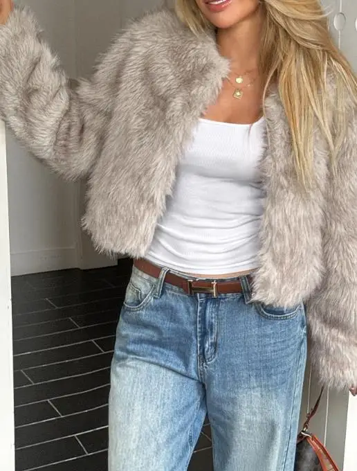 

Autumn and Winter Fashion Luxury Solid Color Short Fur Coat for Women, Slim Fit Temperament, High-End Feeling Short Fur Coat