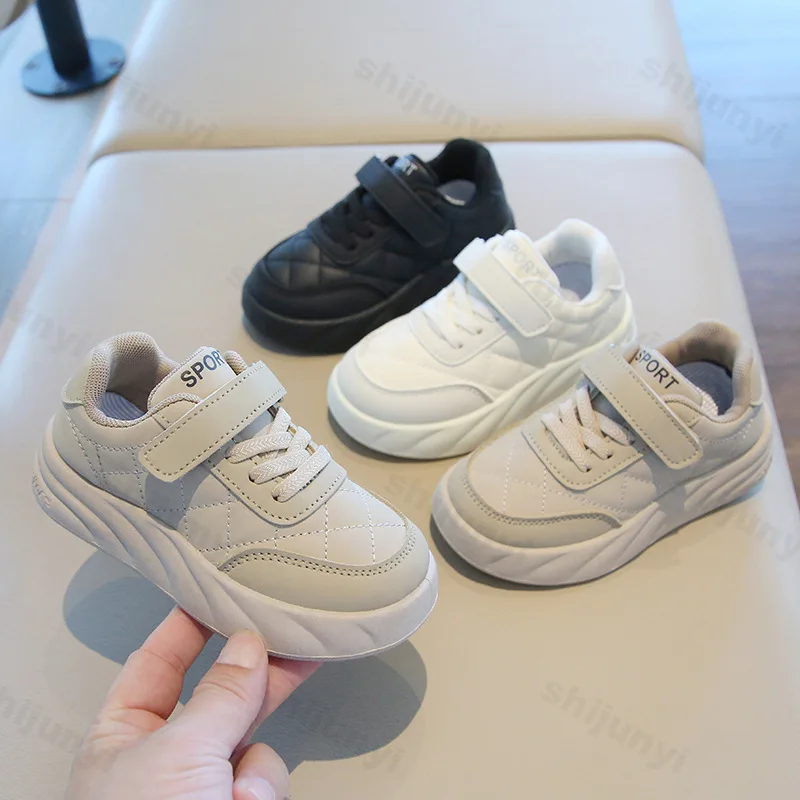 

Детская однотонная повседневная спортивная обувь с низким берцем на толстой подошве, осень 202, модные универсальные удобные нескользящие массивные кроссовки для мальчиков