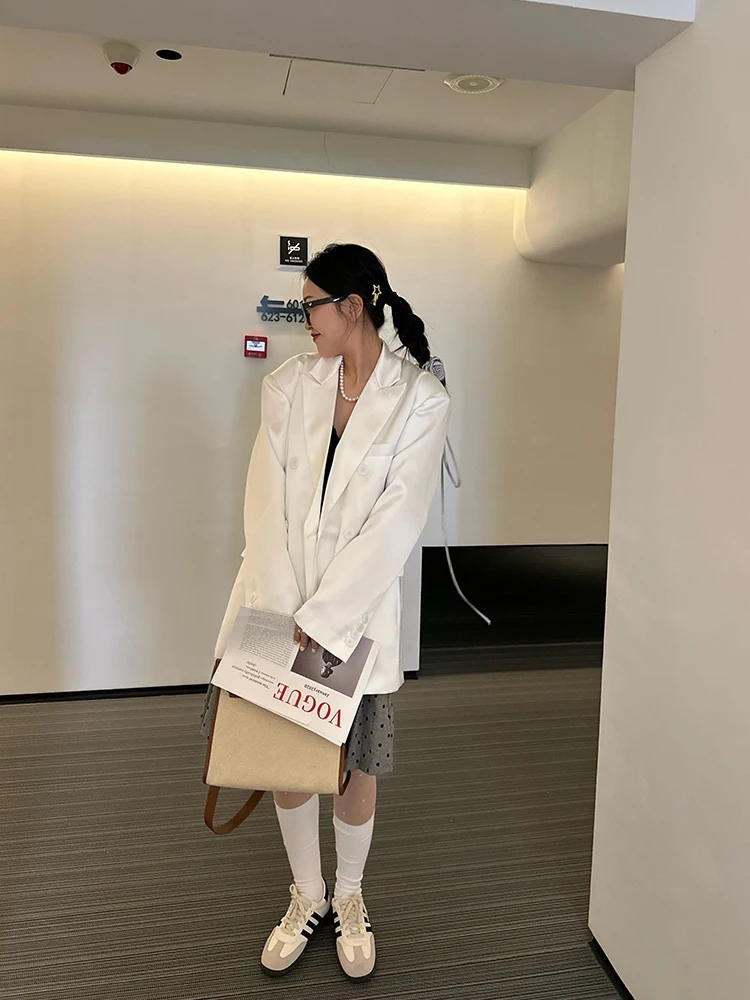 

Глянцевый белый атласный свободный повседневный женский костюм-пиджак: весенне-осенний дизайн, в западном стиле, с длинными рукавами, однотонный