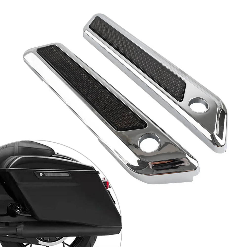 2x Motorbike Saddle Bag Hinge Latch Covers Chrome With Smoke Reflector ABS For Harley Touring Electra Glide Road King 2014-up