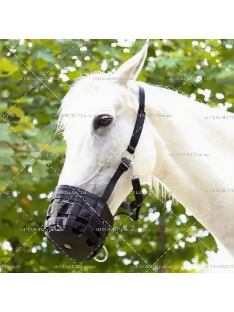 M / L Nylon Horse muzzle With Adjustable Horse Halter Collar Overeating Prevention Harness Horse Cribbing Stall Chewing