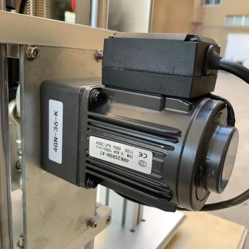 آلة تغطية الأغطية الأوتوماتيكية ، غطاء لولبي دائري ، جهاز كابر لولبي تلقائي ، غطاء زجاجة ، قفل محكم ، دوار ، Ddx450 ، سطح مكتب