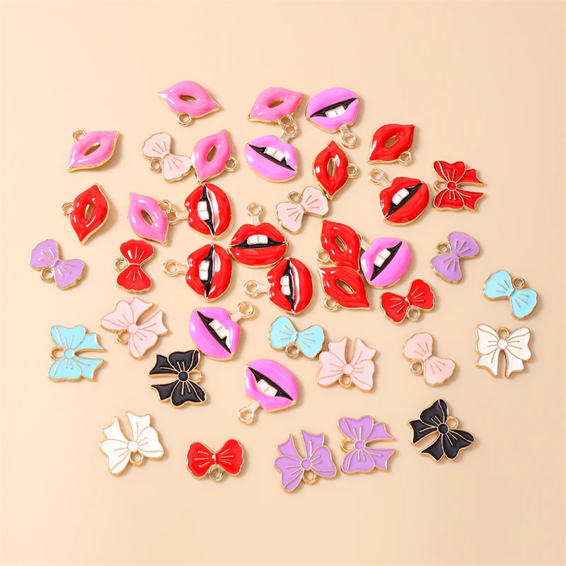 10 Stück Niedliche Bunte Emaille-Anhänger mit Roten Lippen und Schleife für Schmuckherstellung, Halsketten, Ohrringe, Armbänder, DIY-Bastelzubehör – Detail 3