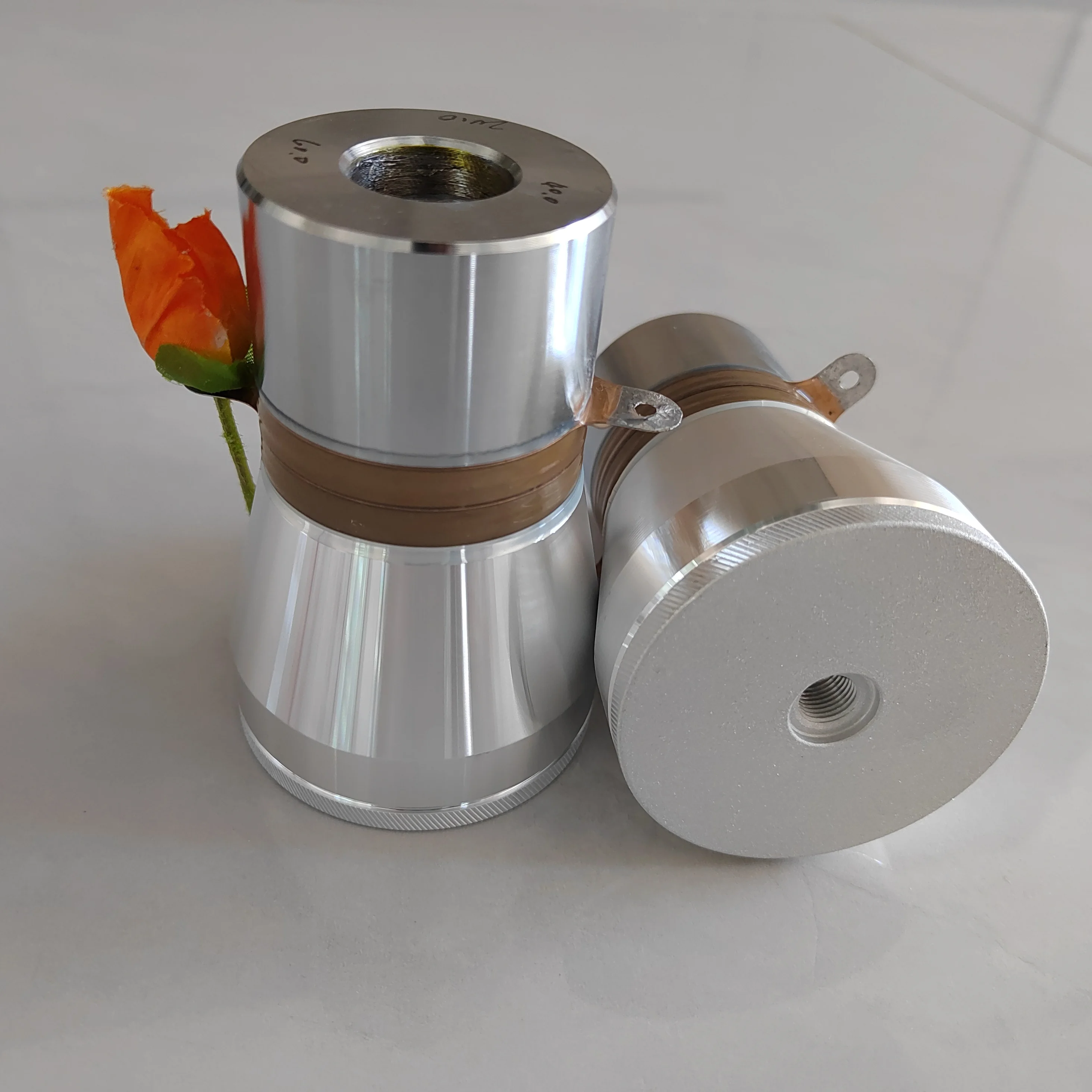 Different Frequency Ultrasonic Piezoelectric Power Transducer For Cleaning