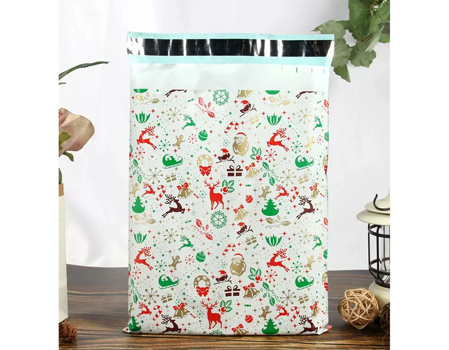 

Merry Christmas elements Cute cartoon print mailling bag Printing Bag Logistics Waterproof Packaging Bag Customization