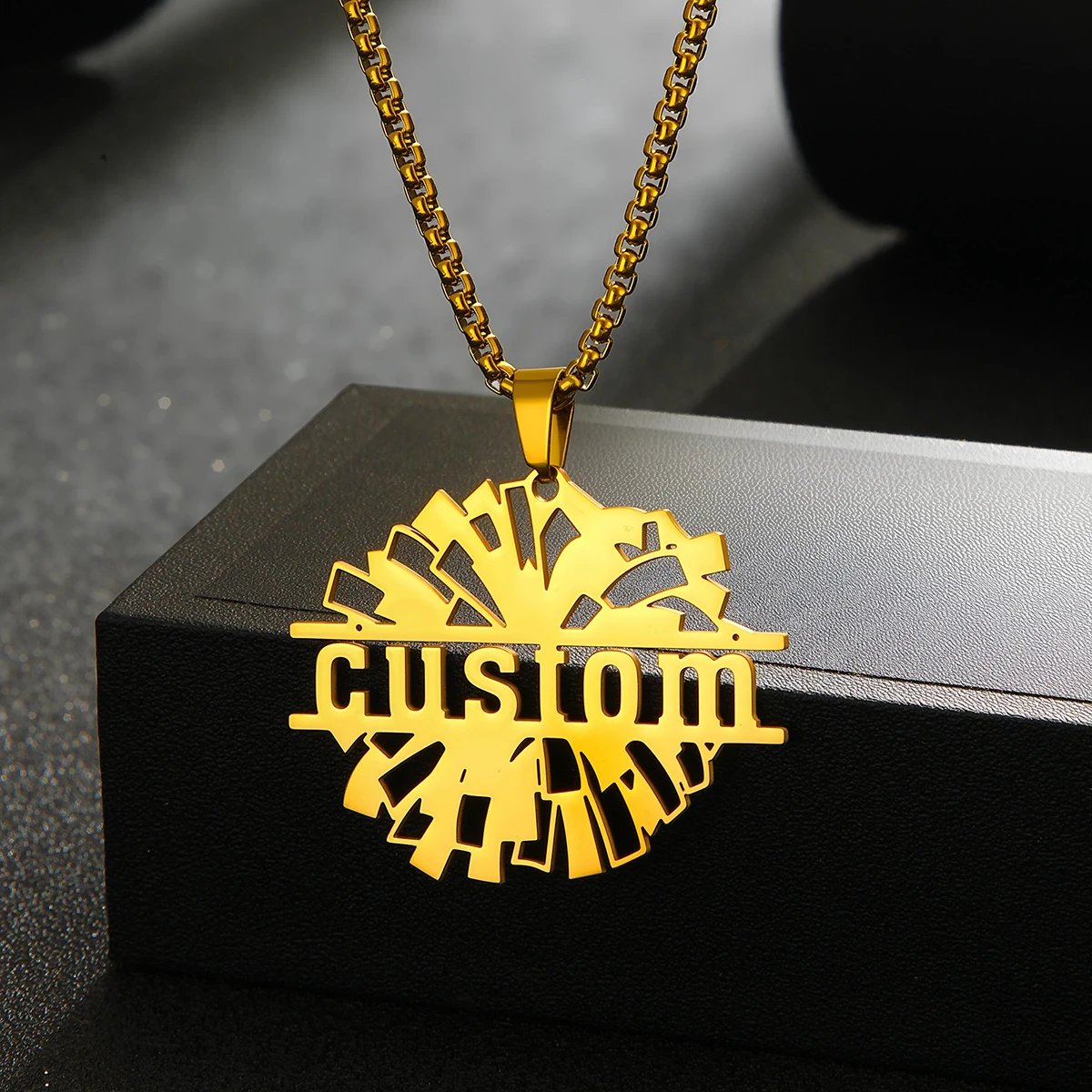 

Customized Name Fashion Necklace For Women Stainless Steel Jewelry Personalised Nameplate Pendant Necklace Christmas Gift
