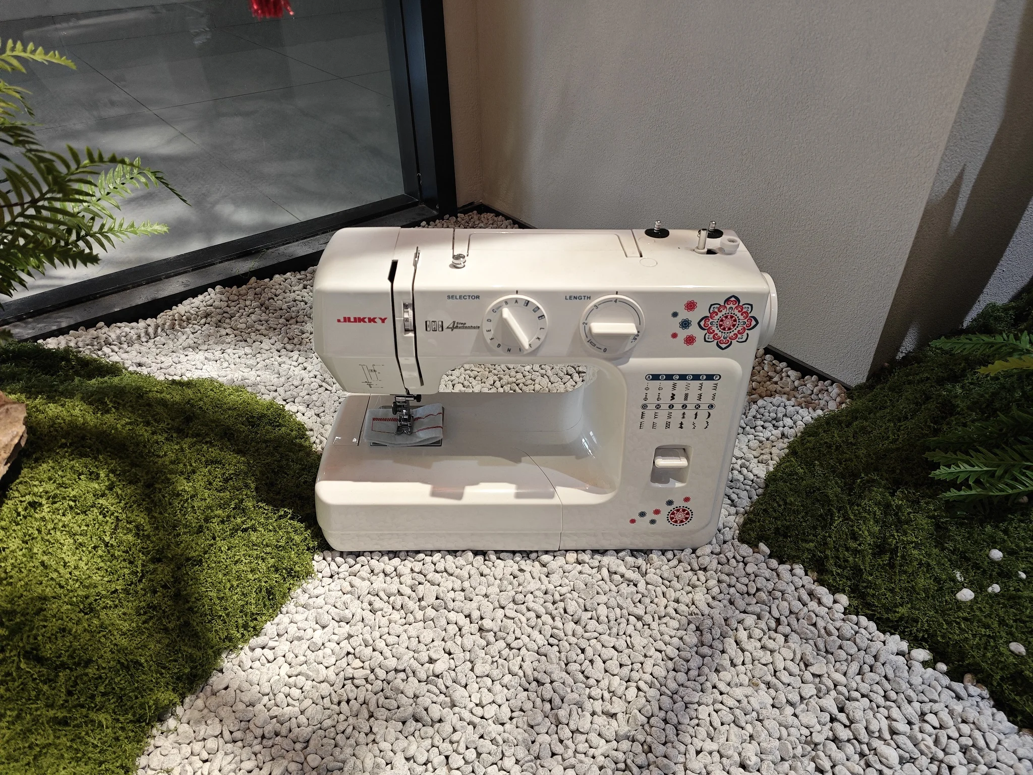 Multifunctional Maquina De Coser Electric Portable Home Apparel Machinery Brand China Factory 6224  Mini Sewing Machine JUKKY