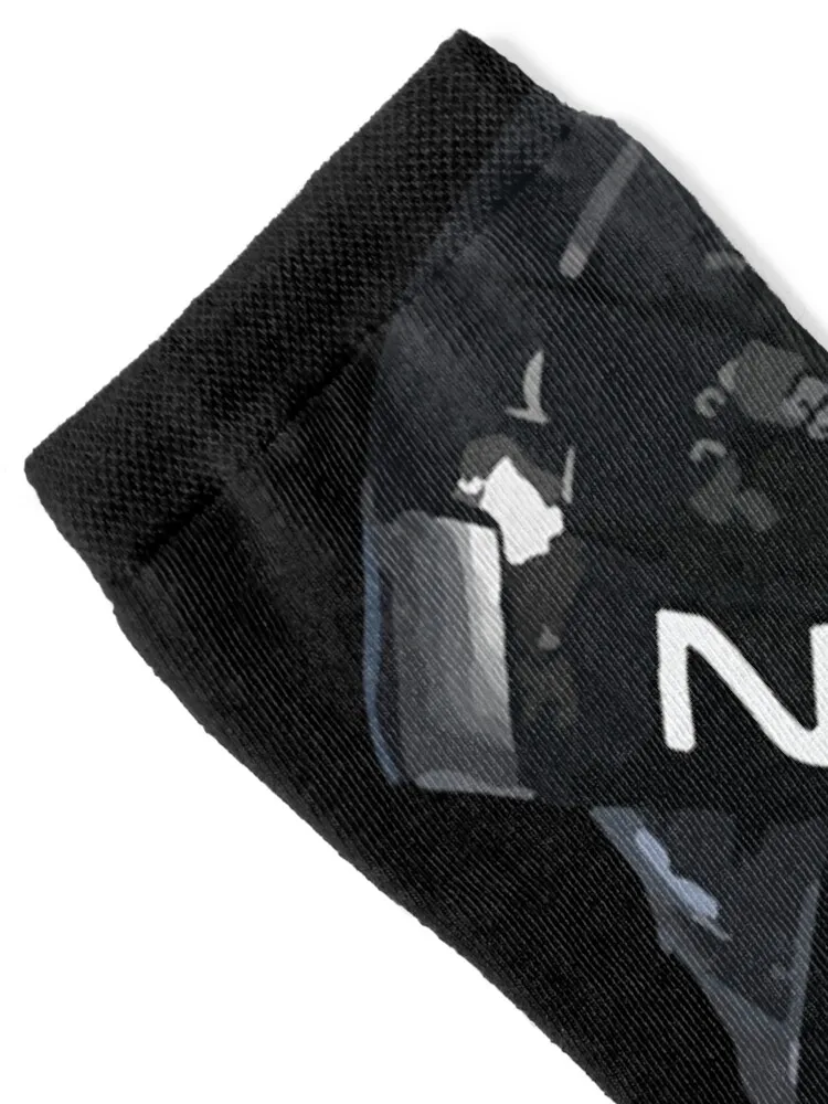 N7 Commander Shepard Mass Effect Socks هدايا عيد الميلاد للرجال من القطن عالي الجودة مصمم لكرة القدم للرجال والنساء #2