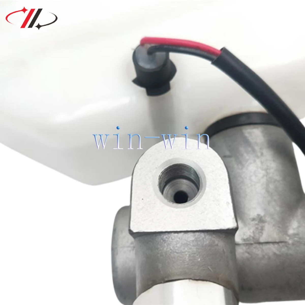 High-Quality Brake Master Cylinder For Chevrolet Aveo Kalos Cruze 1.2 1.4 16V 93742807 93742808 93744978 96534601 96534602