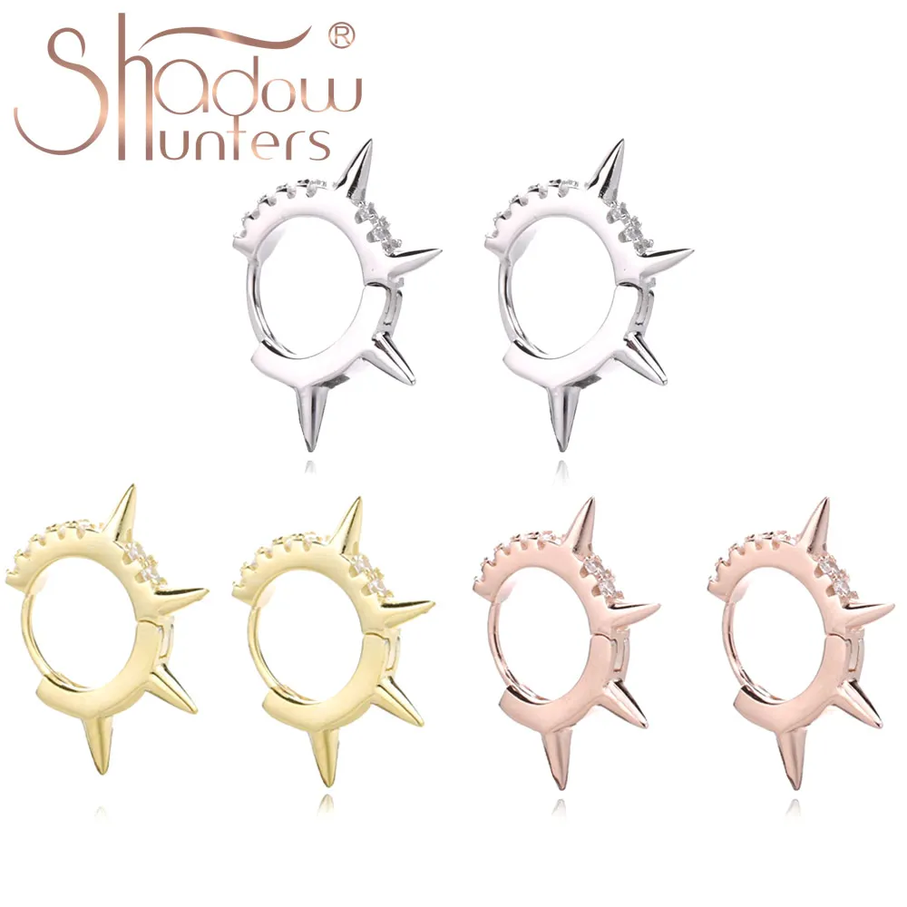 

Серьги-кольца из стерлингового серебра 925 пробы с четырьмя миниатюрными шипами и цирконами, позолоченные, для женщин, в форме конуса, с заклепками-шипами