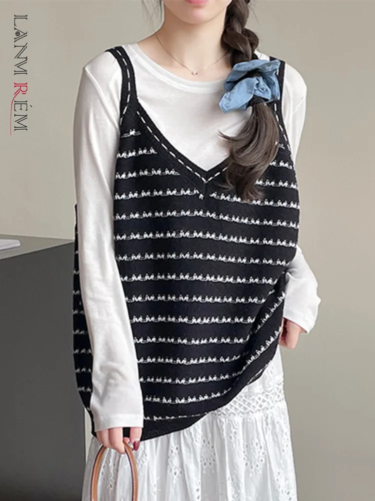 [LANMREM] Korean Style Striped Knited Vest For Women V-neck Sleeveless Casual Contrast Color Tops 2025 Spring New 26Z1003