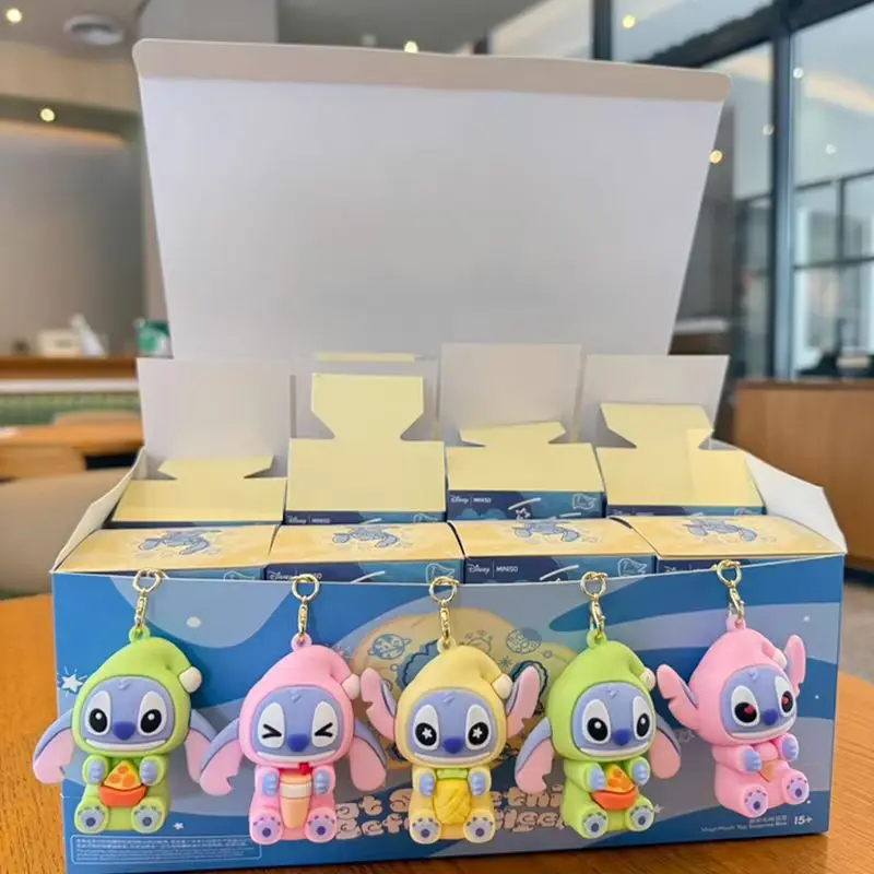 جديد ديزني MinisoStitch صندوق أعمى يأكل بعض شيء قبل النوم لعبة عصرية تمثال موضة شنطة هدايا قلادة الديكور المفاتيح