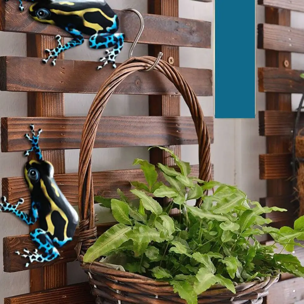 Metal Frog Statue Wall Hanging Sculptures Easy Install Wall Decor Ornaments Home Garden Yard Iron Art Pendant Creative Statue