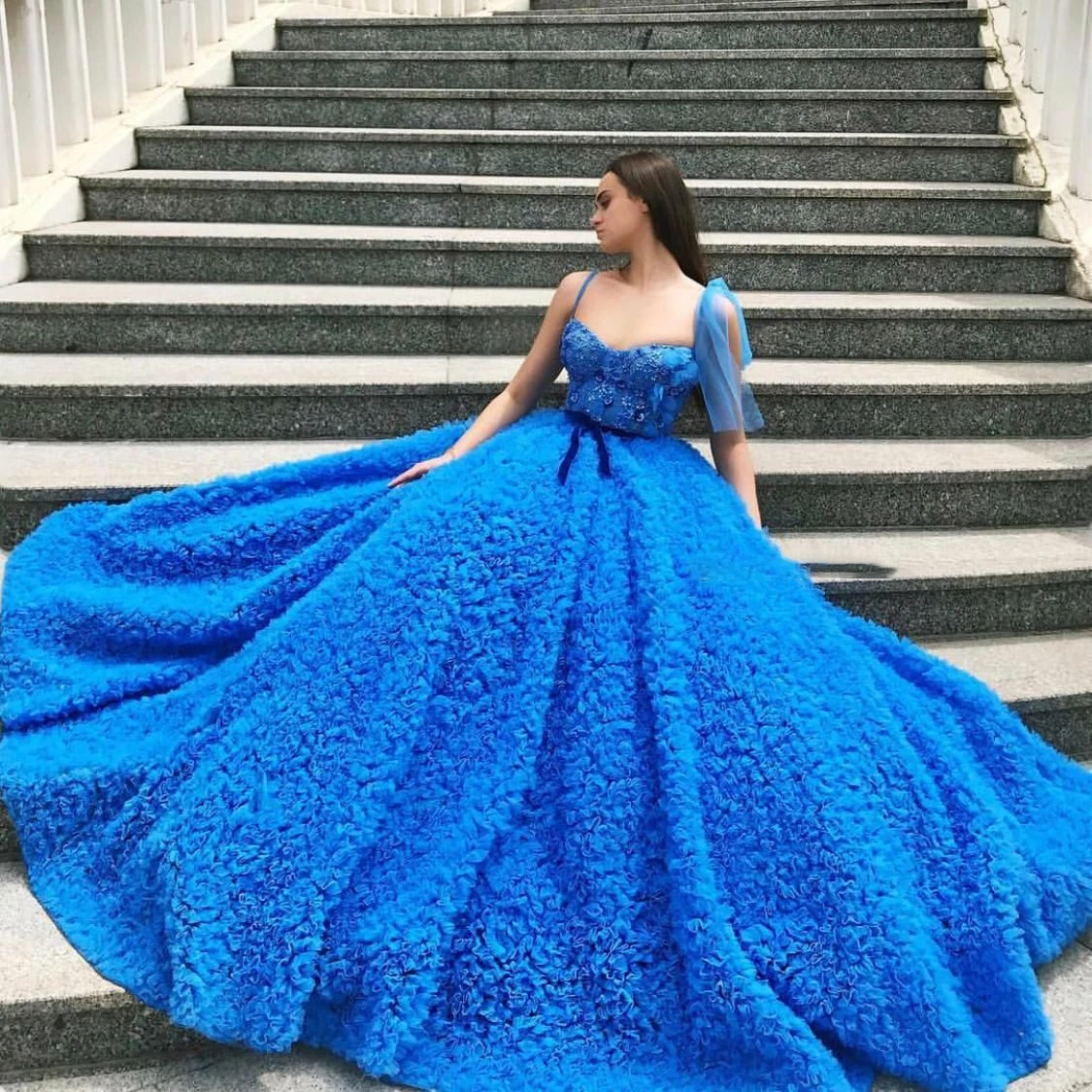 Luxury Prom Dress Sexy Gown Sleeveless Sweetheart Blue Spaghetti Floor Length Appliques Long Costume Bridesmaid Robe Soireé