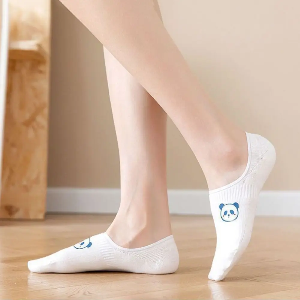 

10Pairs Fashion Cartoon Women Invisible Socks Thin Sweet Cute Boat Socks Hosiery Non-slip Bear White Socks Comfortable
