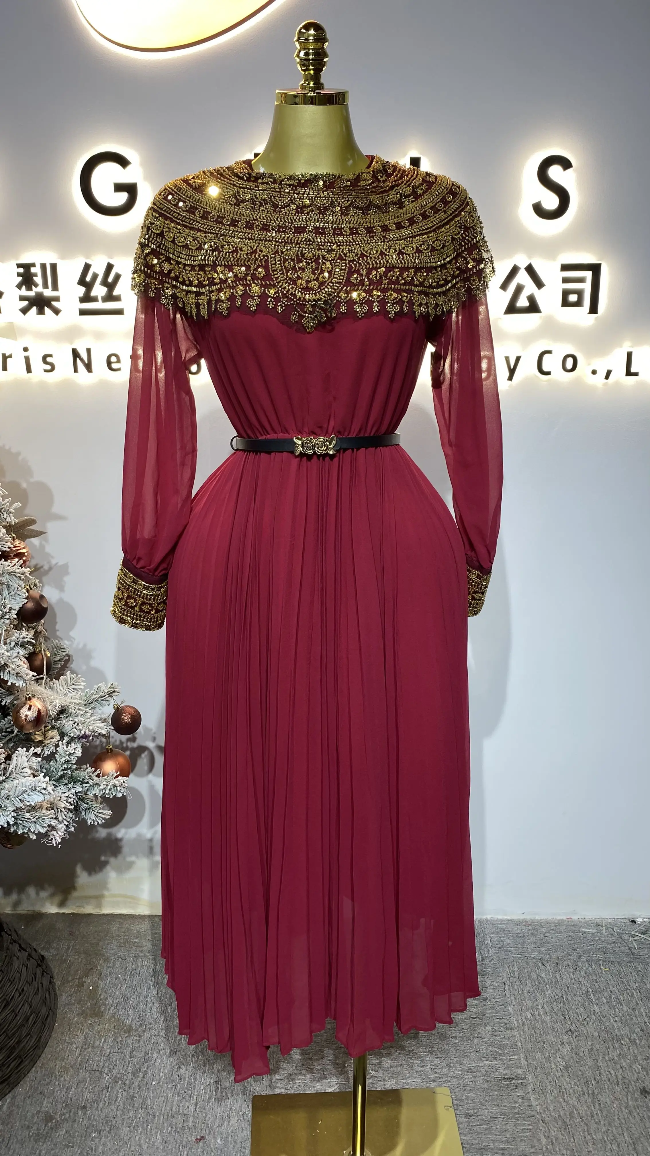 

2025 Spring Roman-style cinched waist dress, women's imperial patchwork sequined lace dress-GZXX216