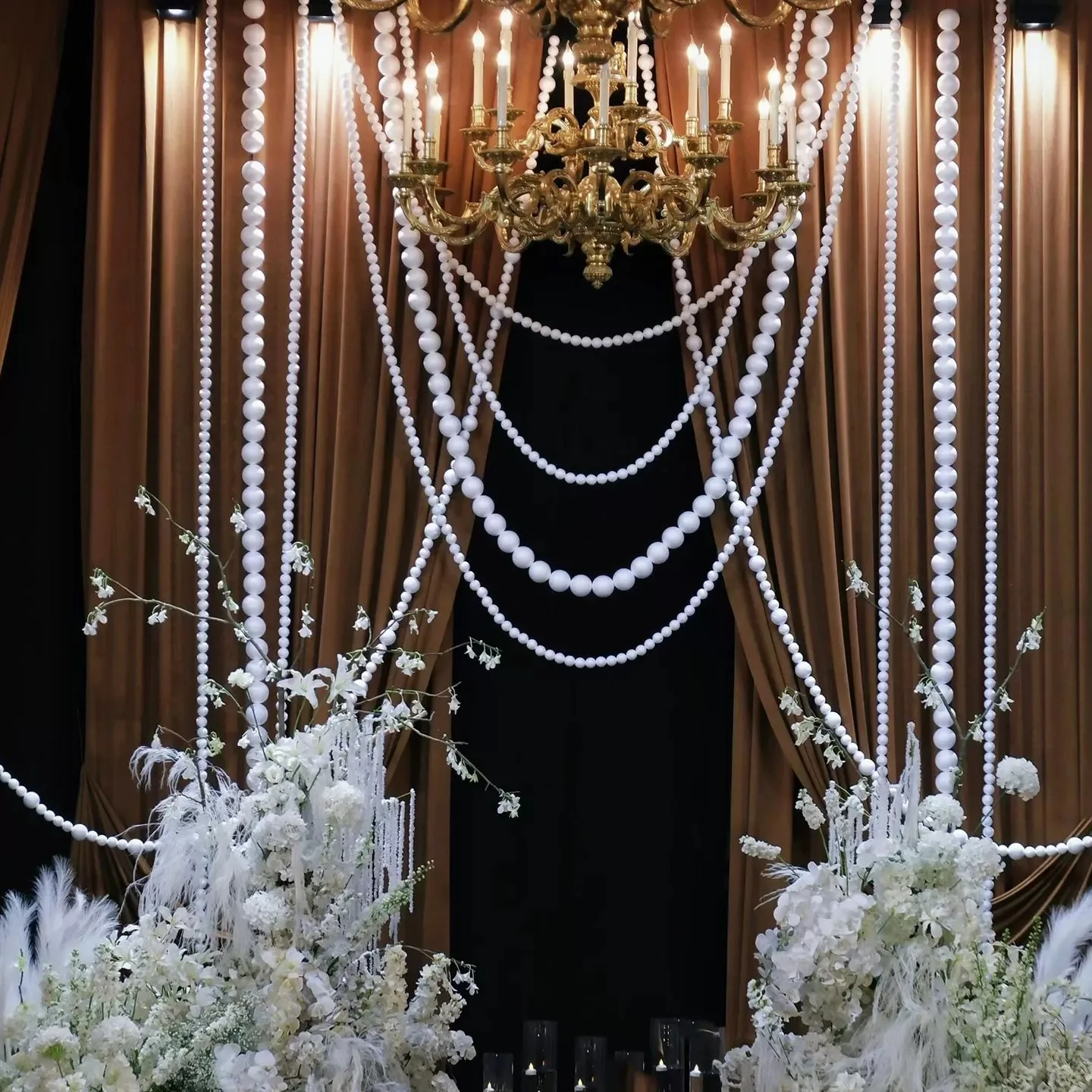 

Wedding Decoration White Pearl String, Foam Ball String, Stage Window, Welcome Area Gauze Curtain Pendant, Background Wall Props