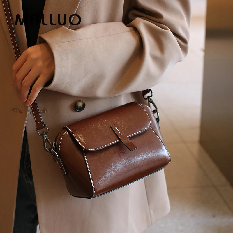 

Oil Wax Cowhide Genuine Leather Crossbody Small Bag for Women Fashionable Versatile Shoulder Shell Handbag Lady Casual Phone Bag