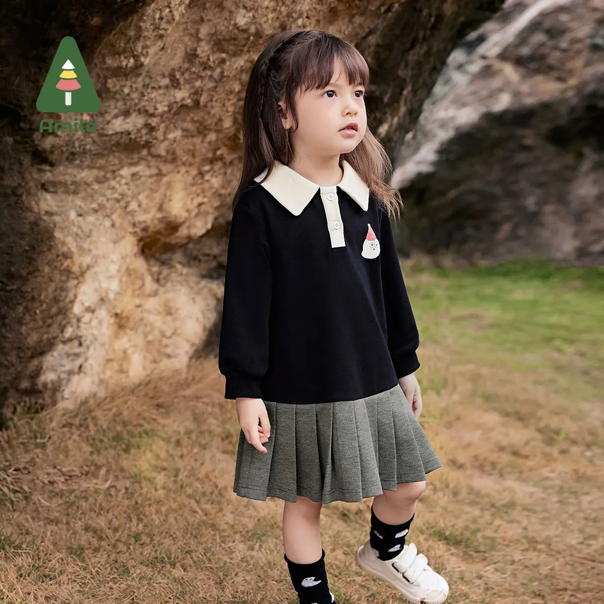 Amila Baby Dress 2024 Autumn New Style Girls Fresh College Style Splicing Pleated Sweet Soft Lapel Cartoon Children’s Clothing