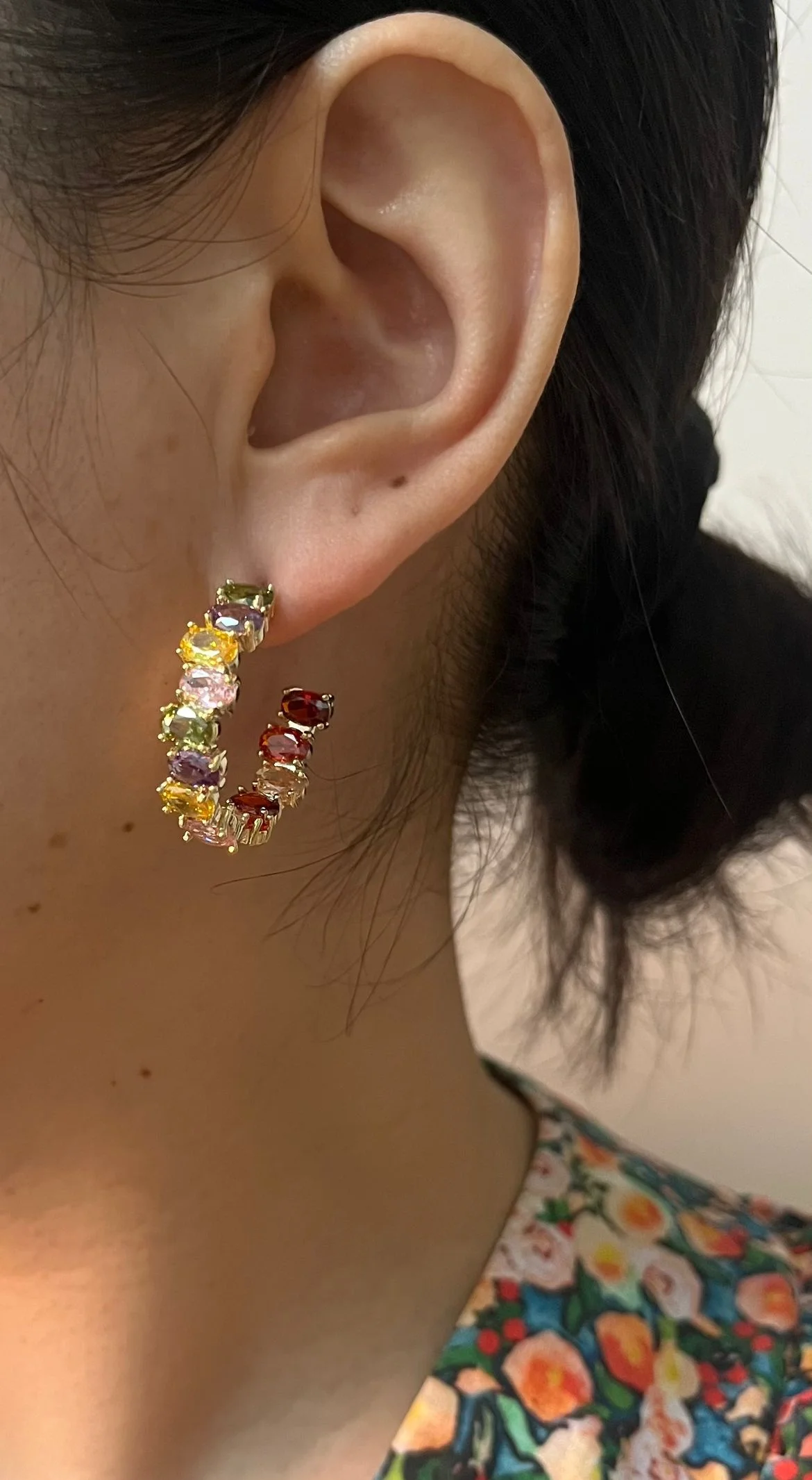 تصميم كوري جديد مجوهرات الأزياء 14K مطلية بالذهب C-نوع اللون البيضاوي الزركون أقراط أنيقة المرأة اكسسوارات العمل اليومي