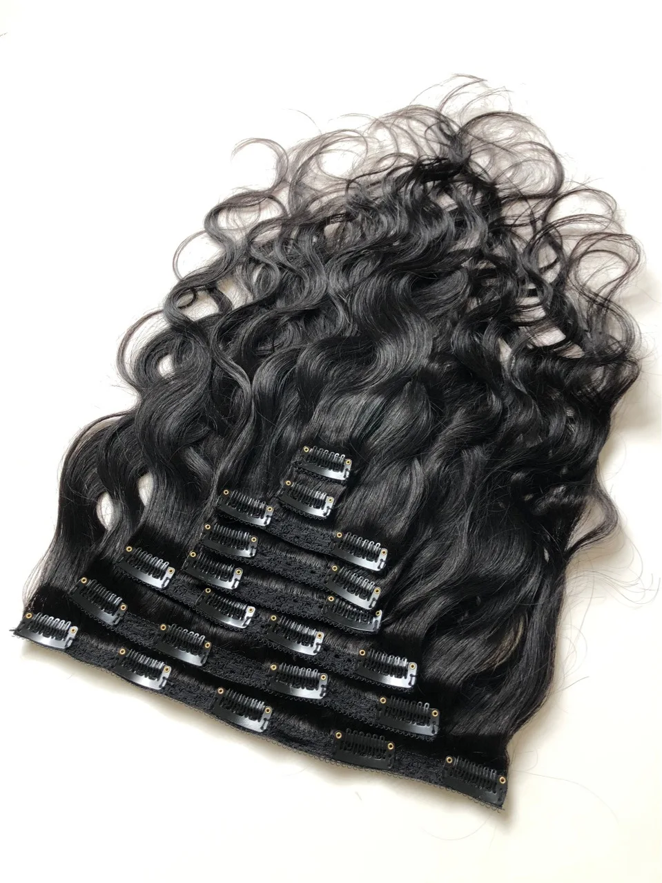 Clip brasiliana dell'onda del corpo nelle estensioni dei capelli umani 8 pz/set colore naturale capelli umani Remy 8-26 pollici Clip ondulata naturale nei capelli