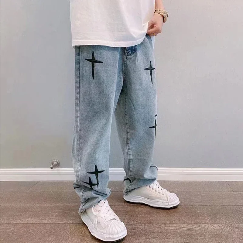 

Мужские осенние джинсы в стиле High Street с вышивкой в виде звезд, свободные прямые джинсовые брюки, модные и удобные.