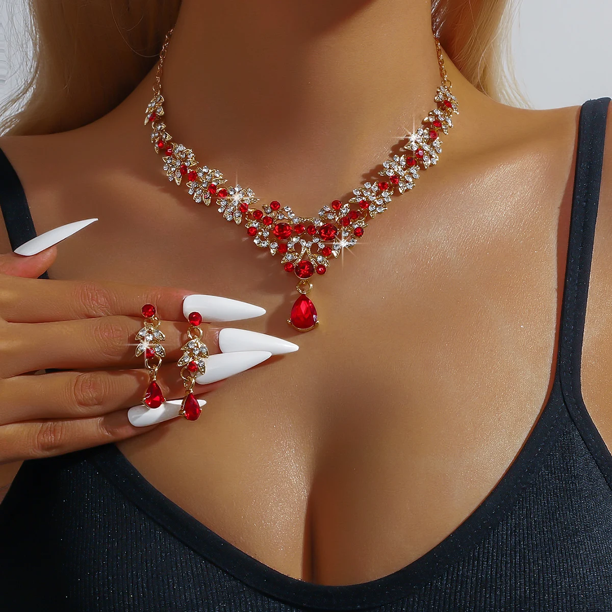 Cross Border Exquisite Full Diamond Red Emerald Water Droplet Necklace Two-Piece Set for Bride's Banquet Light Luxury Set