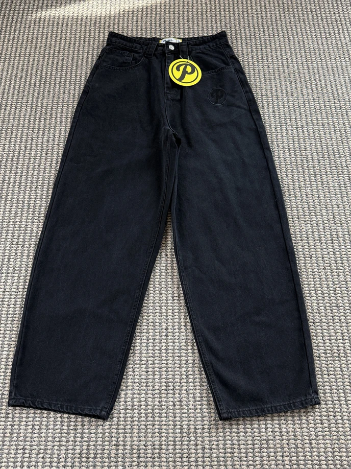 

Loose Fit American Style Embroidered Star Denim Jeans Slimming Effect for Men And Women Low Waist Button Closure Jeans