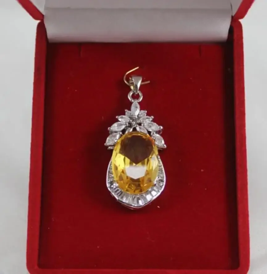 

Женское модное посеребренное ожерелье с подвеской из желтого граненого циркона 13х18 мм