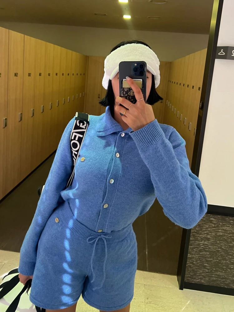 

Chic Autumnal Vintage Long Sve Sweater Jaet Women's High Waist Cuffed Knitted orts Set Faionable Letter Label Design