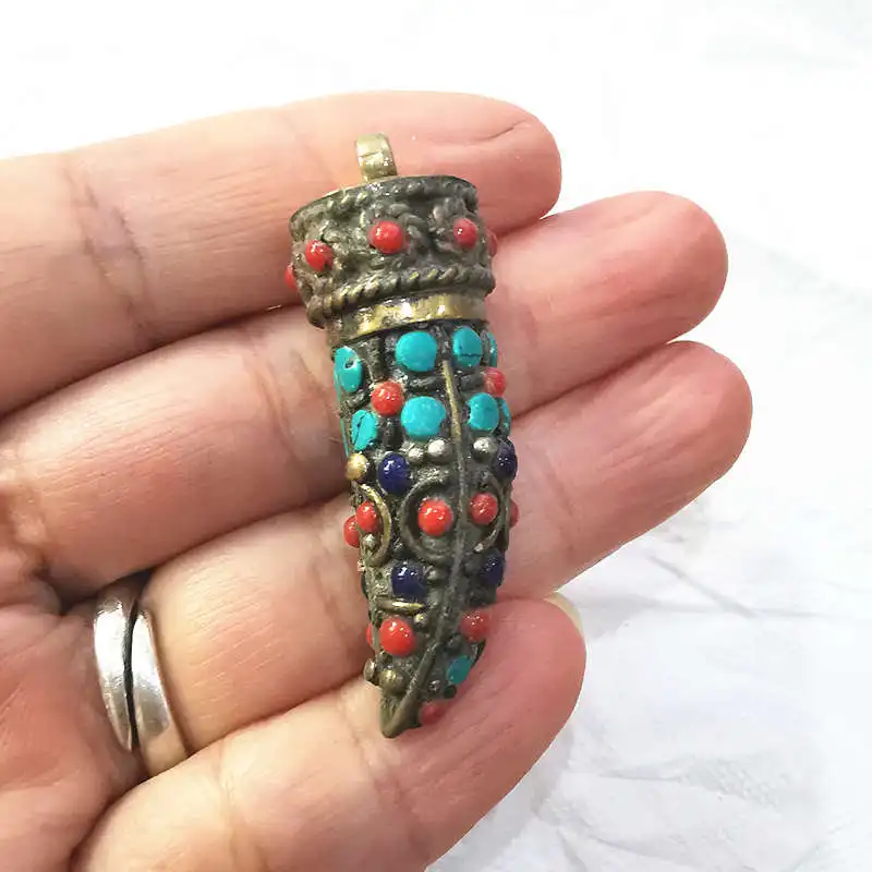 Fang Amulet Pendants Tibetan Ethnic Jewelry Copper Inlay Colorful TBP692