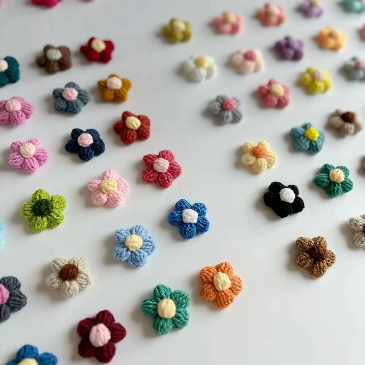 100-500pcs 4cm Knitted Crochet Puff Flower Handmade Hair Clips & DIY Embellishments Multi Colors Headrope Hair Clip Accessories