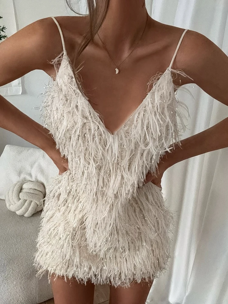 Weird Puss Furry Tassel Sling Kleid Damen Sommer Trend Spaghettiträger Tiefer Ausschnitt Rückenfrei Figurbetont Pfirsichfarben Hüftbetont Modisch Mini Bodycon – Detail 12
