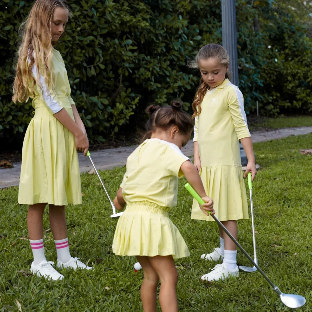 AP 2025SS golfcollectie casual geplooide kleding jongens meisjes katoen casual sportieve familie bijpassende kleding kinderoverhemd set