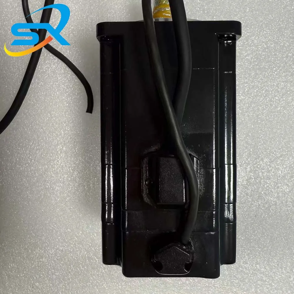 Factory Rice SANYO AC Servo Motor P50B08075HXS4P 750w Good Condition Works Well