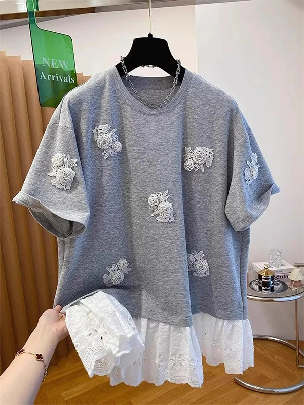 Extra Large Size 300 Pounds European Design Sense Short Sleeve T-Shirt Women Summer Loose Lace Splicing Fake Two-Piece Top