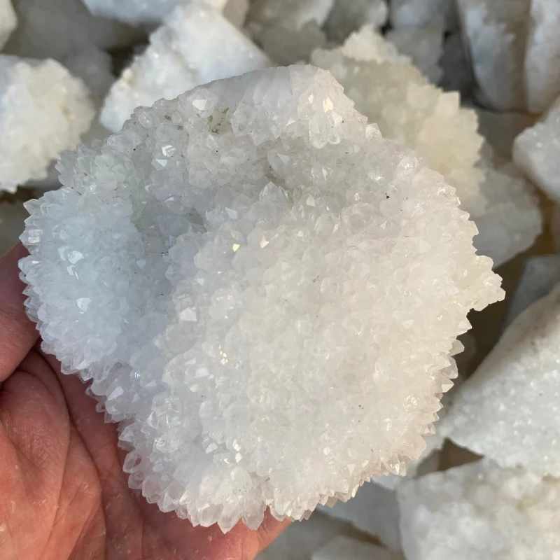 1pc Random Natural White Crystal Cluster, Small Crystal Flower Rough Stone Home Decoration, Handicraft Ornament