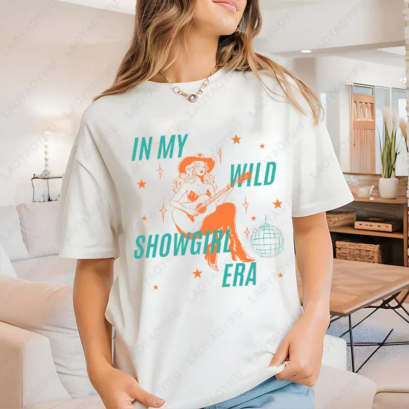 تي شيرت In My Wild Showgirl Era: In My Showgirl Era قميص-Life of a Showgirl-Showgirl Life تي شيرت-Showgirl Gift-Ts12 قميص