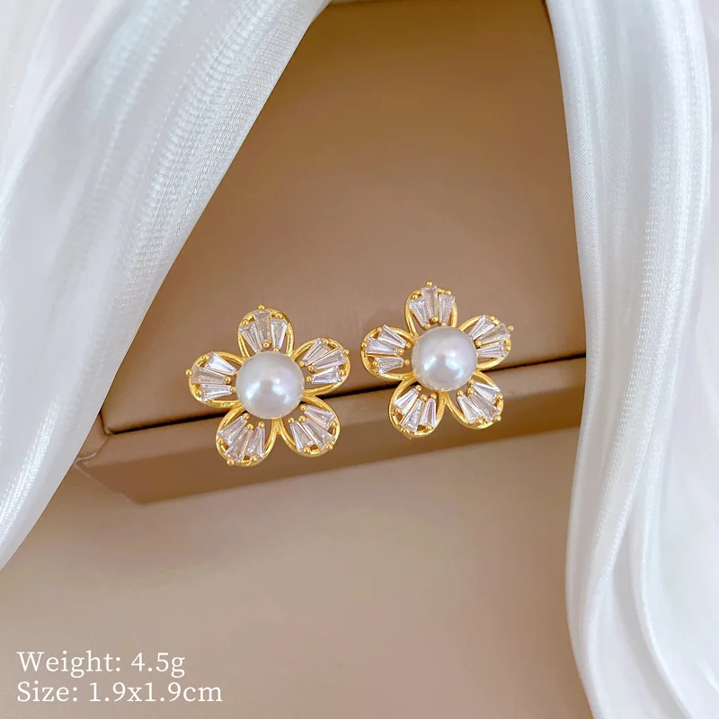 XIYANIKE 316l Stainless Steell Necklace Earring Set  Exquisite Luxury Pearl Crystal 5-Leaf Flower Clavicle Chain Ear Studs Group