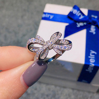 Huitan Romantic Bow Shape Cubic Zirconia Wedding Bands Rings for Women Fancy Anniversary Gift Statement Rings Luxury Jewelry New