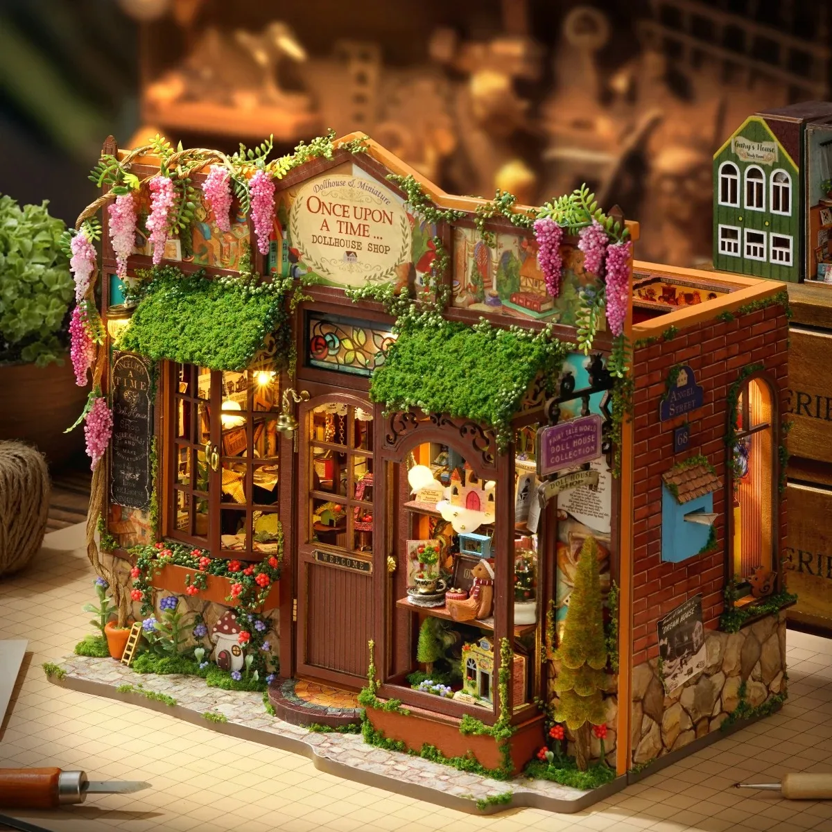 1pc Wooden Fairy-Tale Wonderhous Casa Figurines Miniatures Bookend Assembled Houses for Friends Birthday Gifts Home Decor Crafts