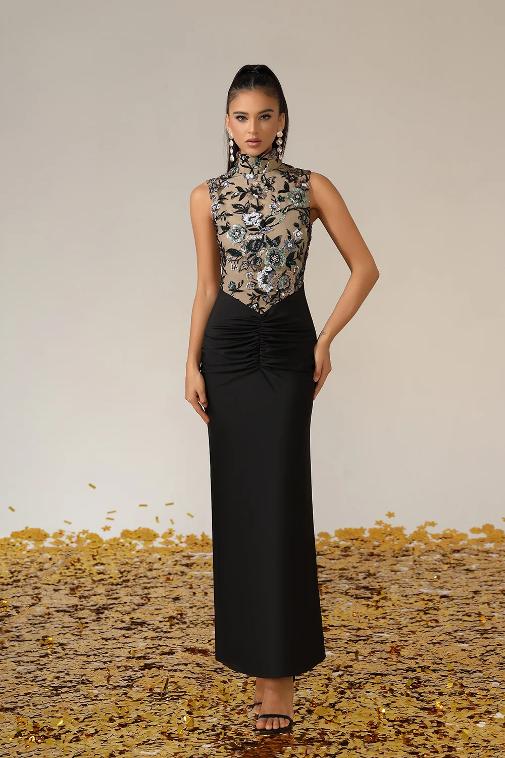 Czarna Sukienka Damska Bez Rękawów, Seksowna, Dopasowana, Długa, z Dekoltem O-Neck, Haftowana, Elegancka, Wieczorowa, na Przyjęcie, Urodziny, Bal Maturalny