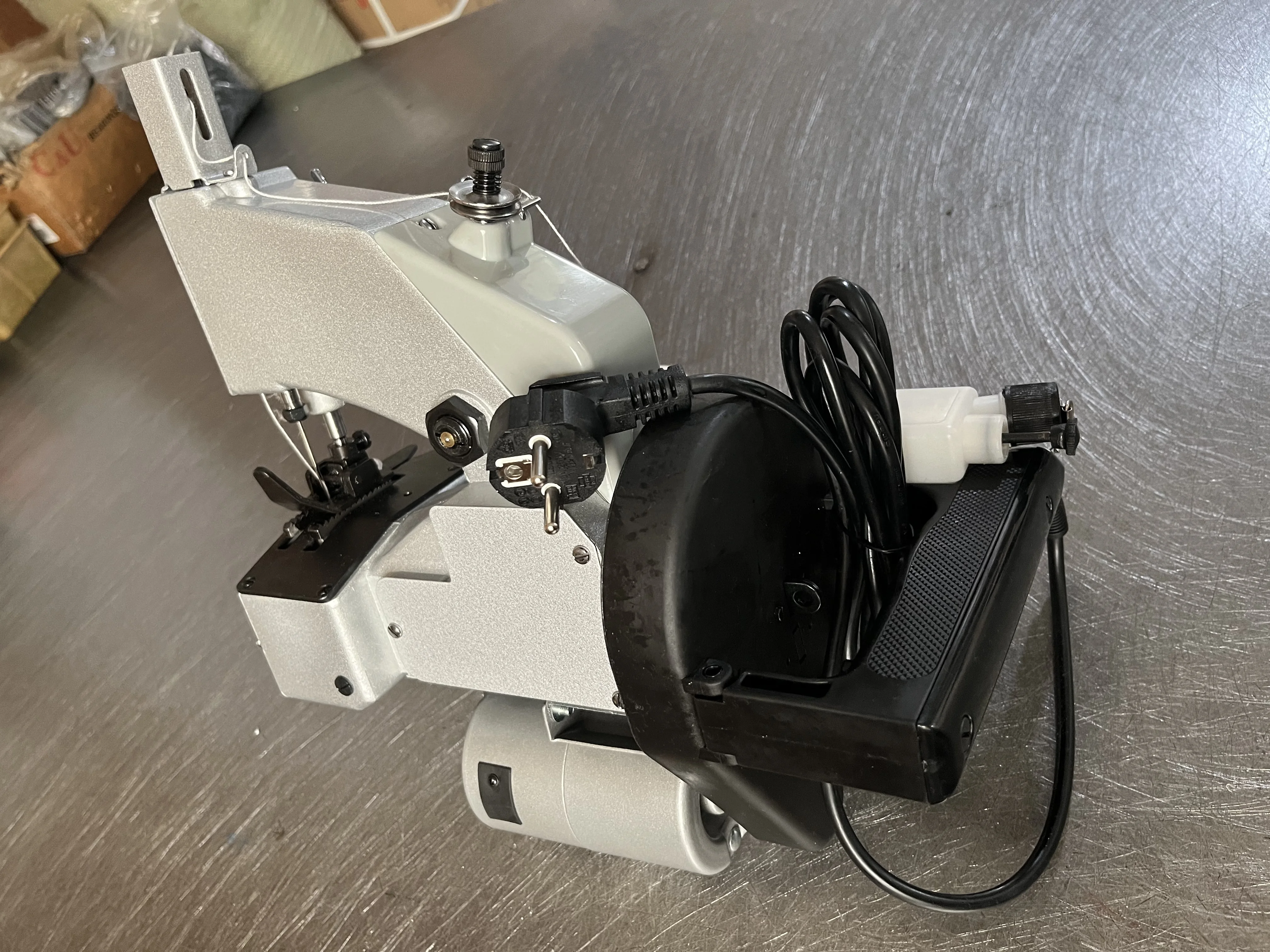 261-1A Single Line Hot Sale Bag Closure Electric Sewing Machine