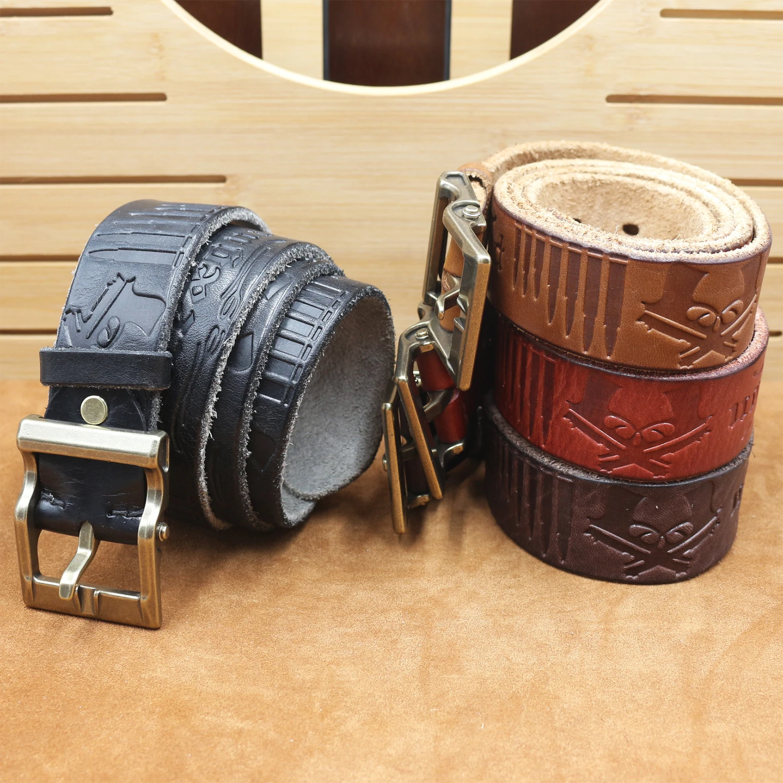 

Мужской ремень с тисненой пряжкой, винтажный кожаный ремень из натуральной воловьей кожи, мужской джинсовый ремень, роскошный дизайнерский ремень в трендовом стиле