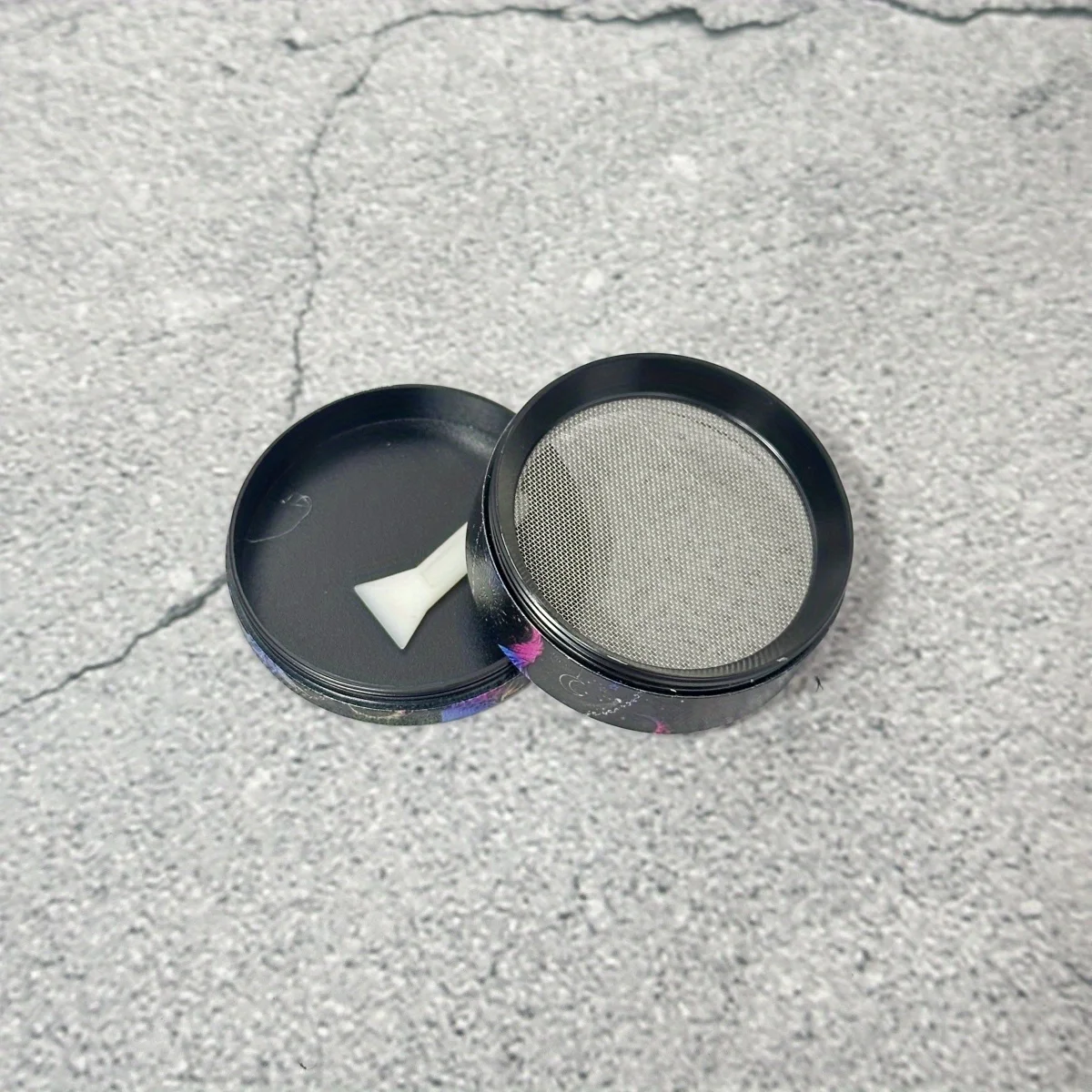 1.6/2/2.5 بوصة شجرة الحياة المعادن مطحنة الأعشاب مطحنة هاون 4-Layers التبغ الفانيليا برعم طاحونة العشب السيجار التدخين السجائر أداة