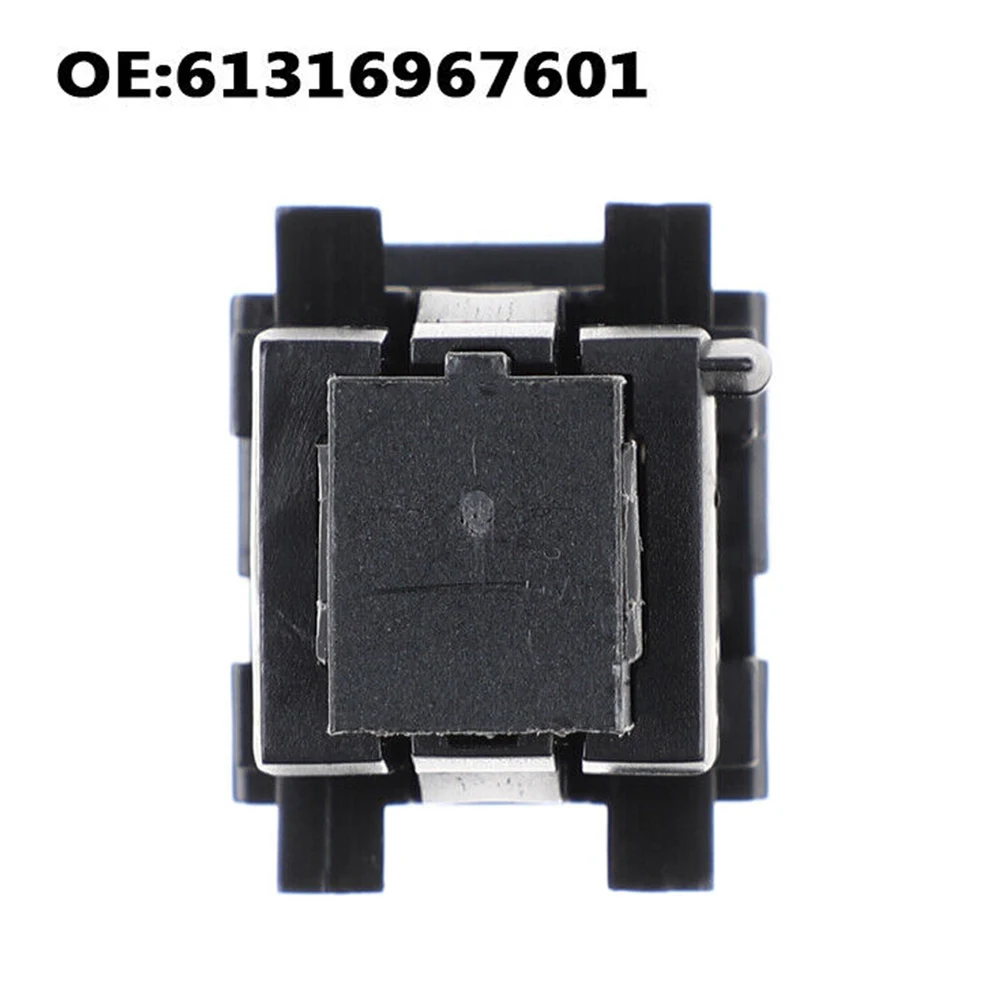 Plastic and Metal Brake Light Switch for BMW 3 5 7 Series E46 E60 E39 E65 E66 E38 Z4 with OE Number 61316967601